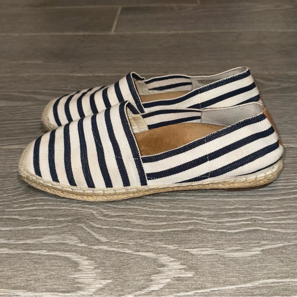 Vionic Valeri Espadrille Blue White Striped Flats Nautical Comfort Womens Size 9
